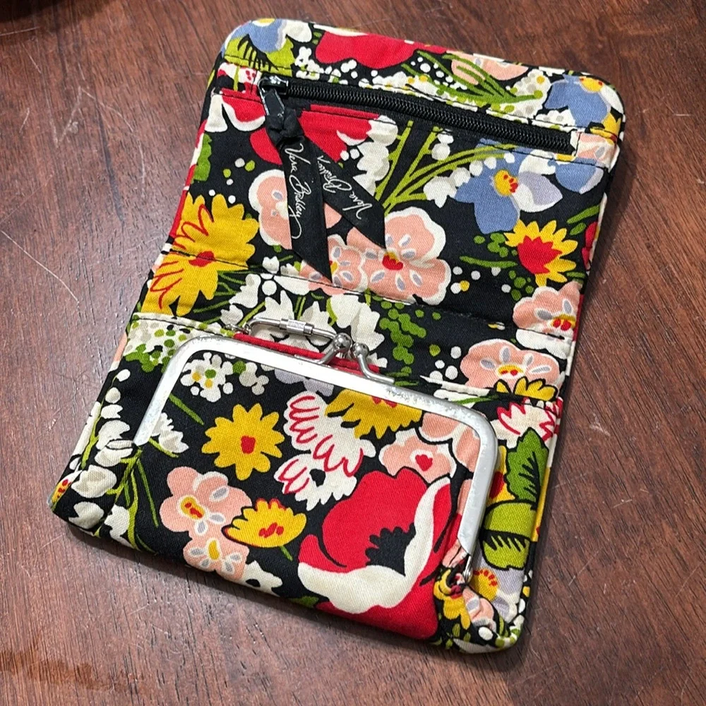 Vera Bradley - Poppy Fields Wallet